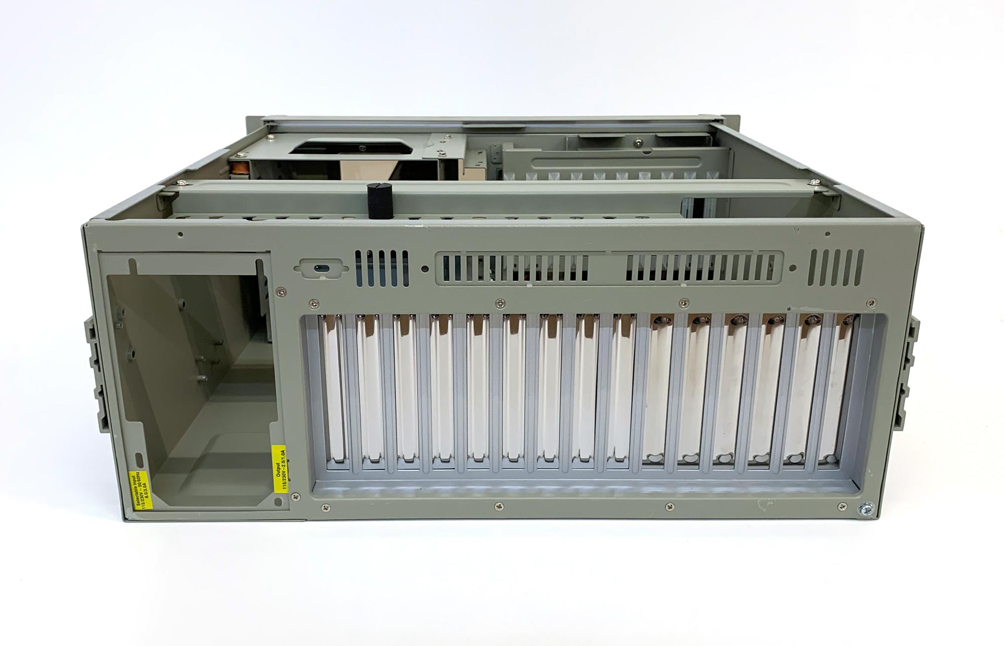 IPC-610BP - 4HE Industrie PC Gehäuse