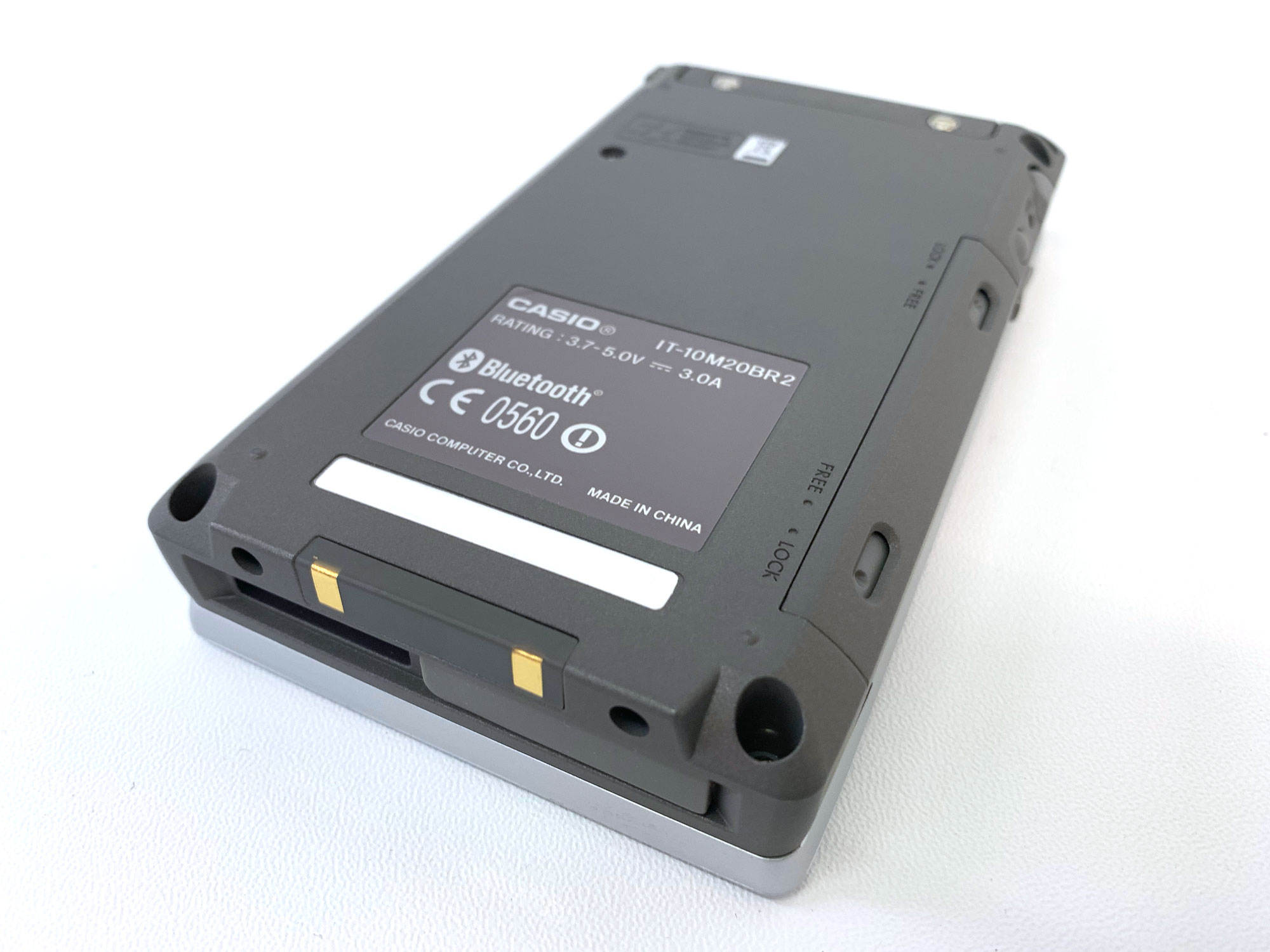 IT-10 - Pocket PC mit transreflektivem 3.7-Zoll TFT Display