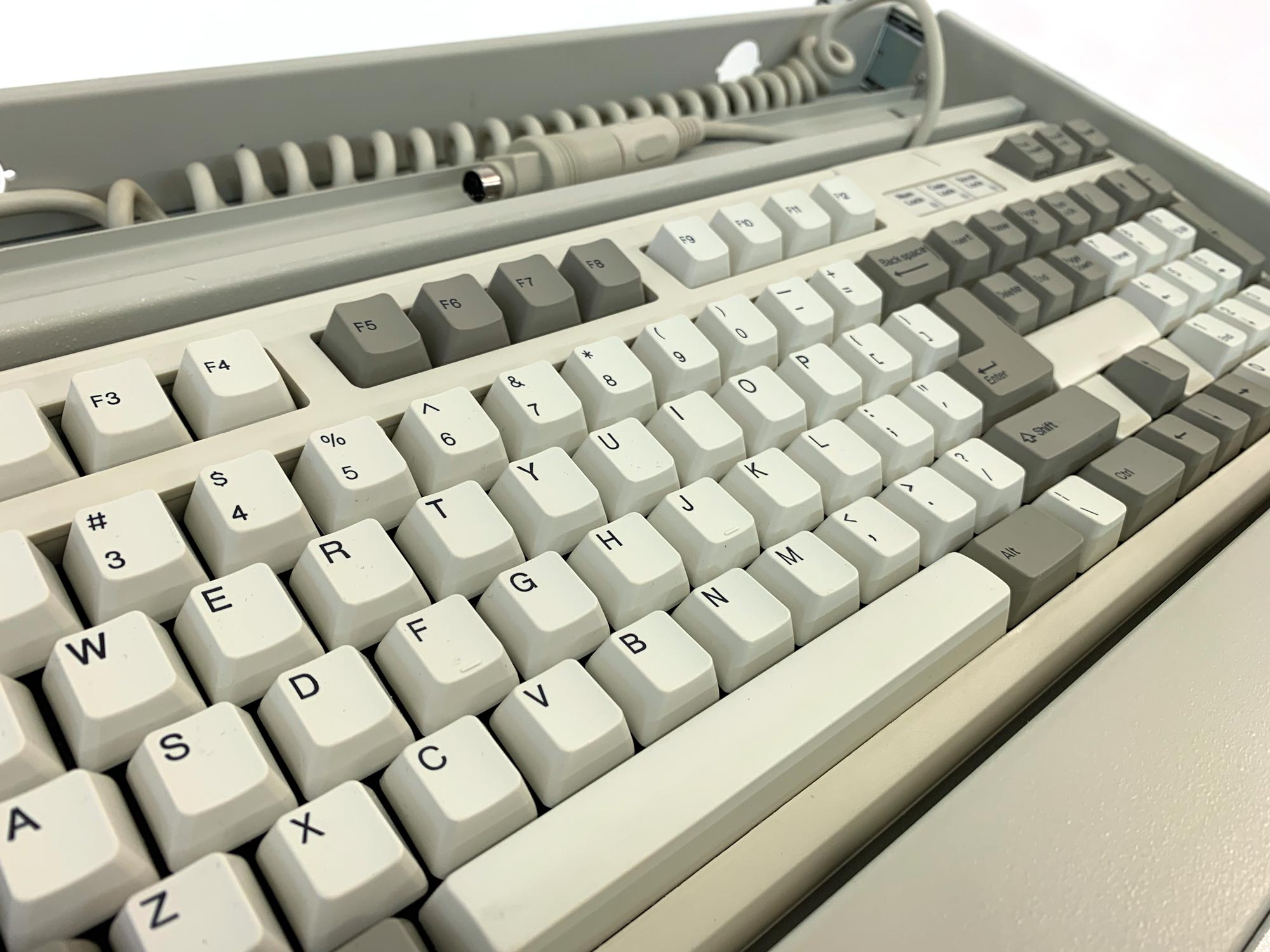 19-Zoll Tastatureinschub inkl. mechanischer Tastatur